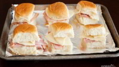 простые сэндвичи с пикантным соусом