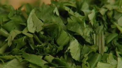 сэндвич с курицей в арахисовом соусе