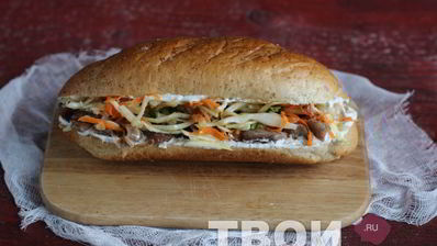 сэндвич с мясом и капустой