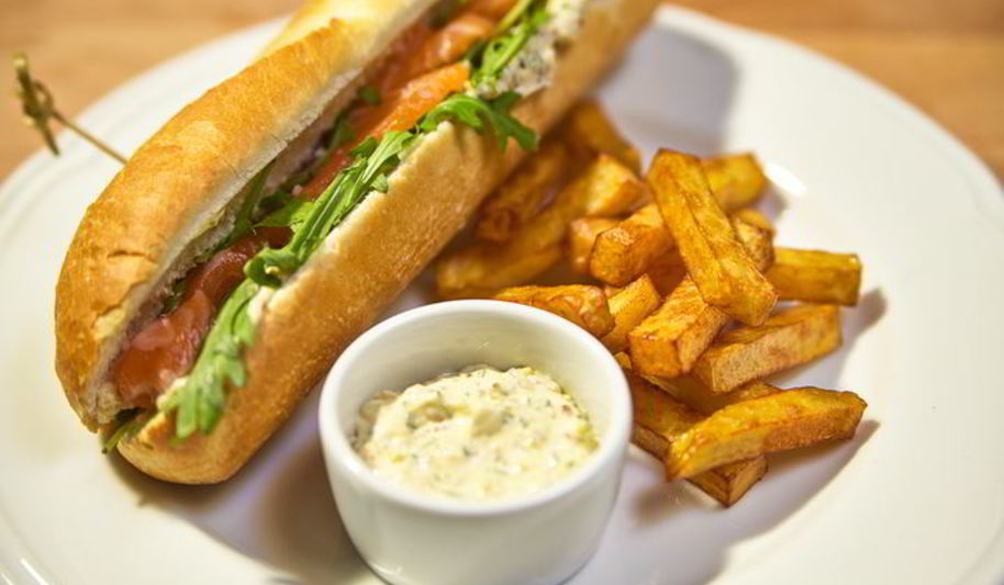 Рецепт сэндвича с семгой и рукколой