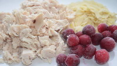 сэндвич с яйцом-пашот и салатом