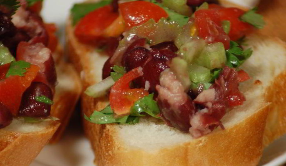 Рецепт сэндвичей с фасолевым дипом