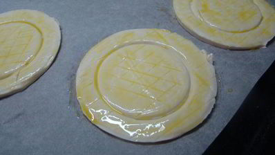 слоеные тарталетки с начинкой