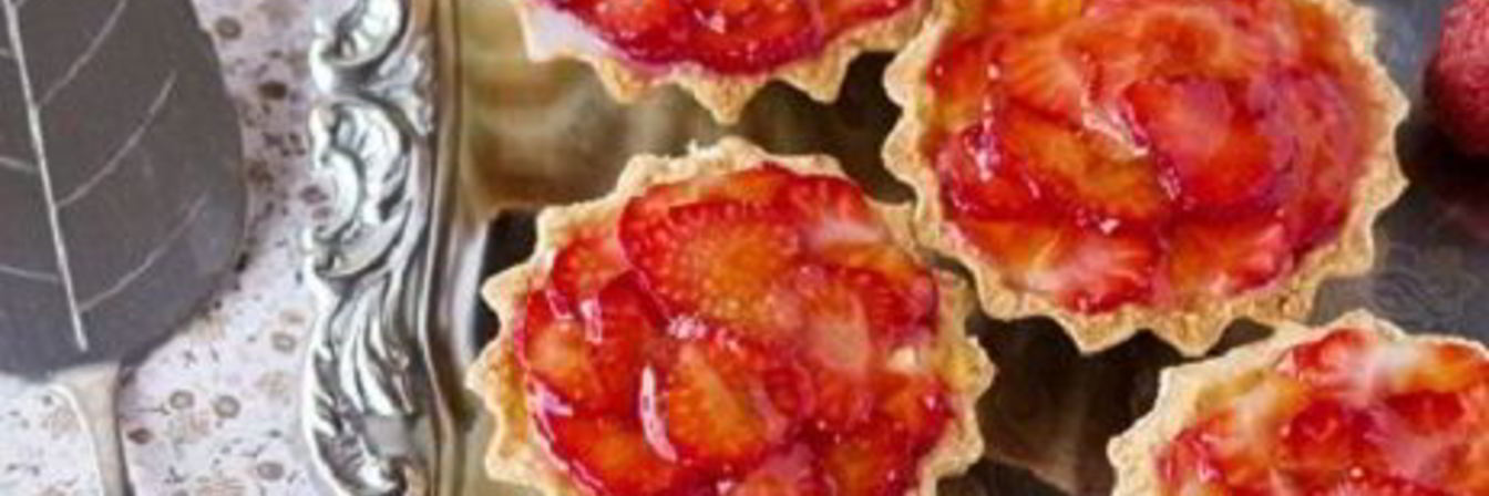 Тарталетки с клубникой