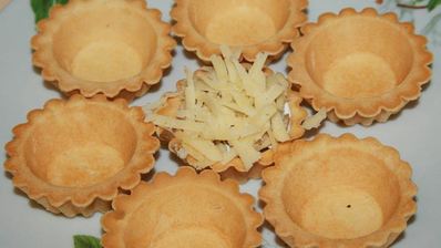 тарталетки с курицей и грибами