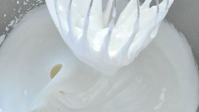 тарталетки с лимонным кремом и меренгой