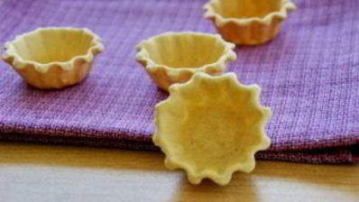 тарталетки с сырной начинкой