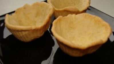 тарталетки с сыром джюгас