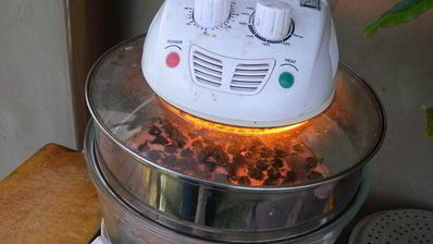 тарт с клубникой с розмарином и ежевикой с базиликом двойное удовольствие