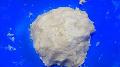 тарт с шоколадным кремом и сливами