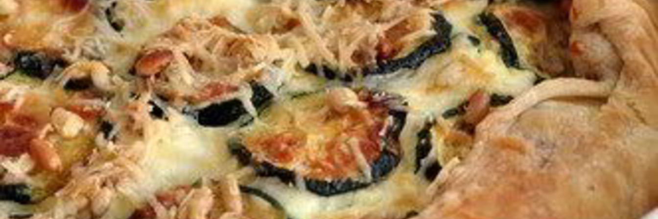 Тарт с цукини, томатами и базиликом