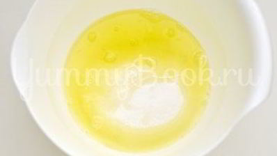 тарт с вишней и меренгой