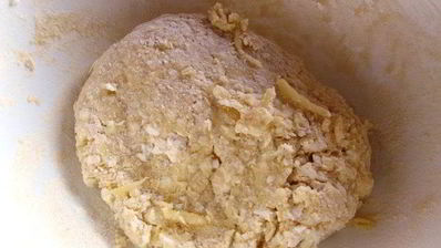 тарт взлетная полоса со шпинатом, курицей и грибами