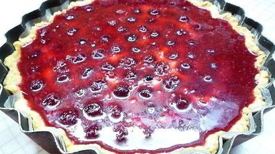 вишневый тарт с лаймом и заварным кремом