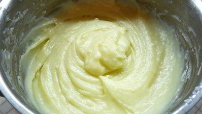 вишневый тарт с лаймом и заварным кремом