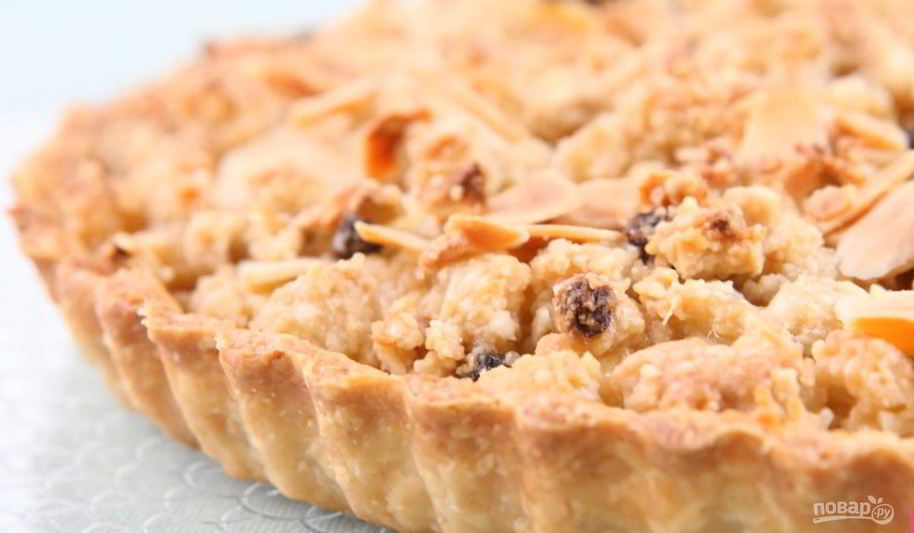 Рецепт яблочного тарта с миндалем