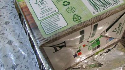 террин из курицы с фисташками и печенью