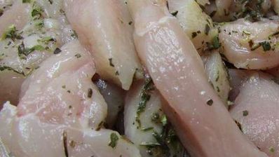 террин из курицы с фисташками и печенью