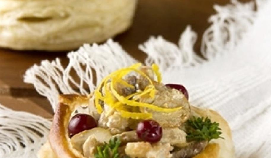 Рецепт волованов с грибами и осетриной