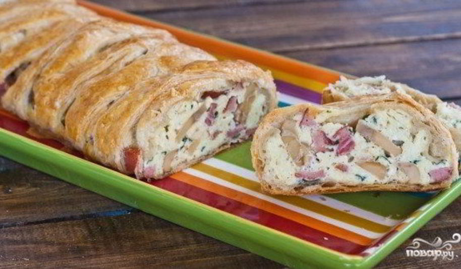 Рецепт яичницы-болтуньи в слоеном тесте