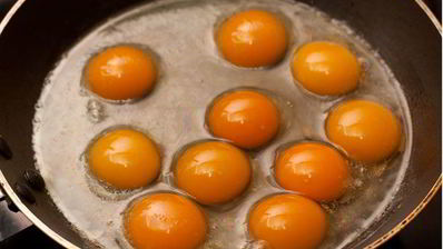 яичница-глазунья из перепелиных яиц