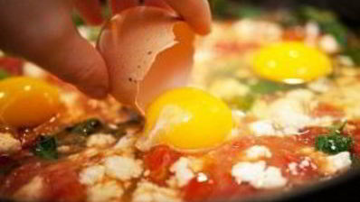 яичница с брынзой