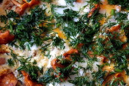 Яичница с лисичками