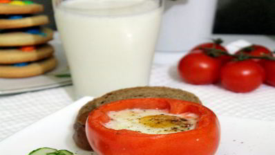 яичница в помидорах