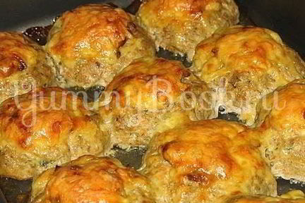 Яйца запеченные в фарше