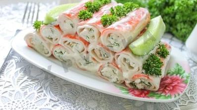 закуска из фаршированных крабовых палочек
