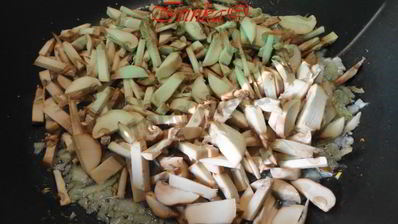 жюльен оригинальный в мясных корзиночках